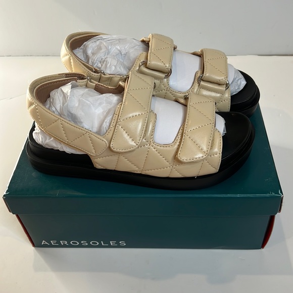 Aerosoles Lamirca Sandals 7M - Picture 1 of 4
